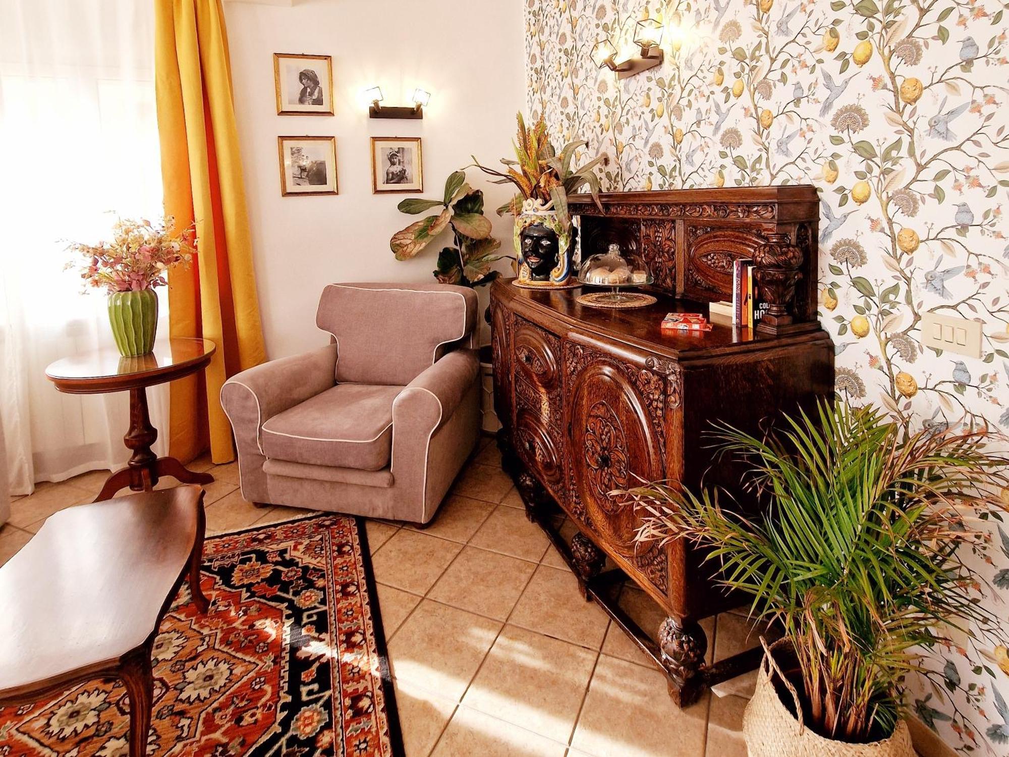 Donna Rosa - Your Home In Таормина Екстериор снимка